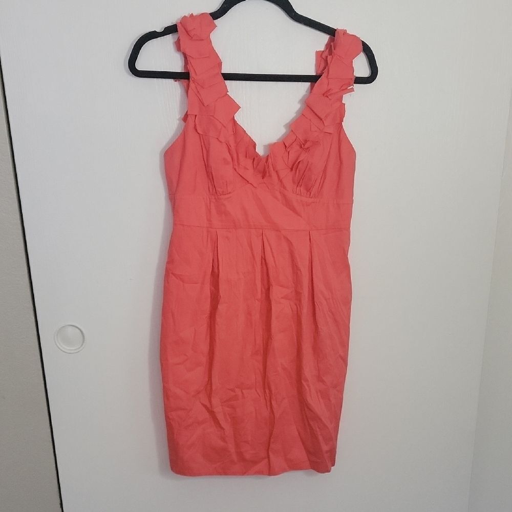 BCBGMaxAzria Pink Mini Sundress with V-neck and Sleeveless Design for Night Out